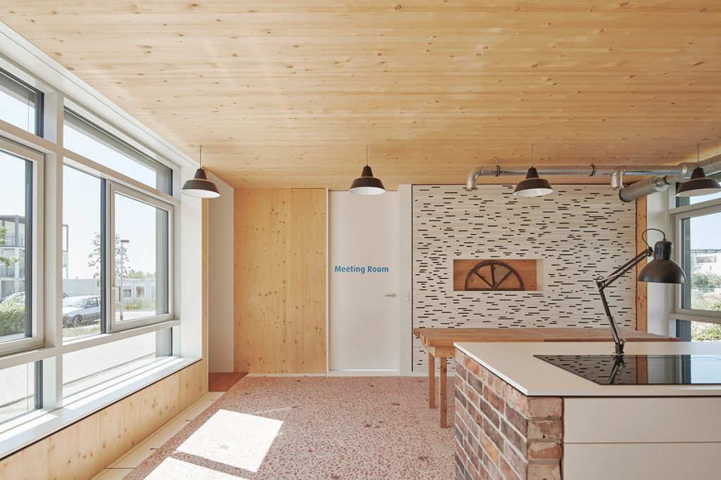 Cityförster architecture+urbanism, Recyclinghaus Hannover-Kronsberg, 2015 – 2019, Foto: Olaf Mahlstedt